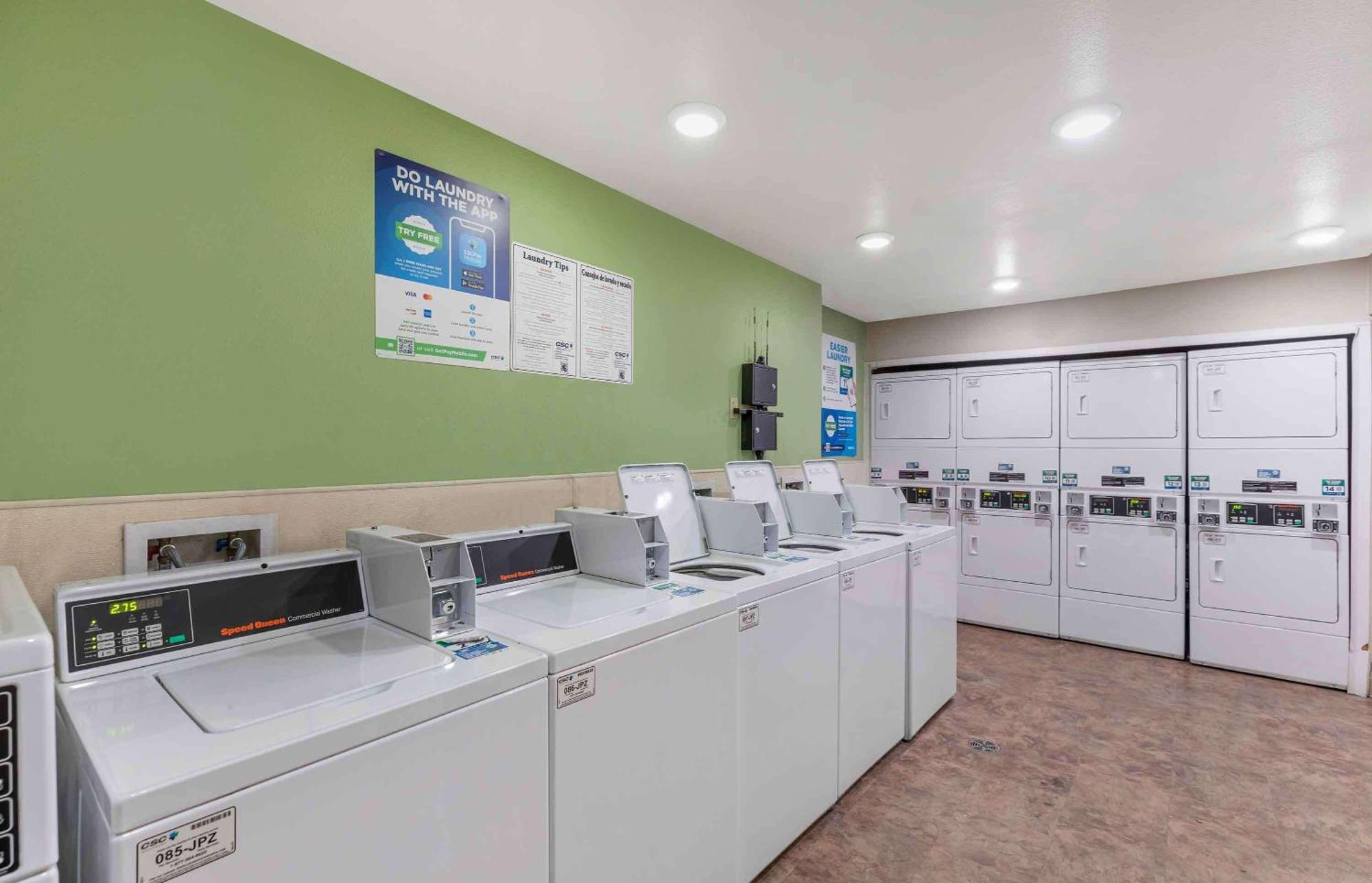 Extended Stay America Suites - Denver - Airport Aurora Dış mekan fotoğraf